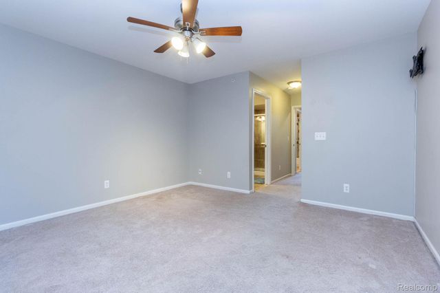 14386 Shadywood Drive, Sterling Heights, MI 48312