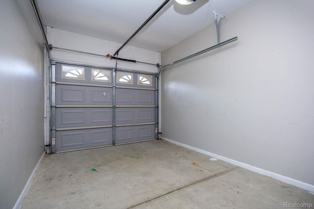 14386 Shadywood Drive, Sterling Heights, MI 48312