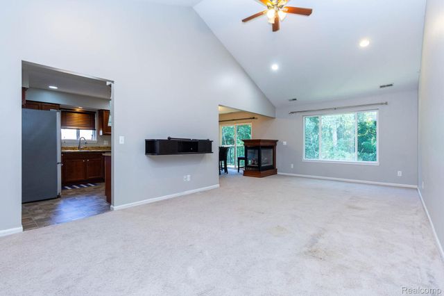 14386 Shadywood Drive, Sterling Heights, MI 48312