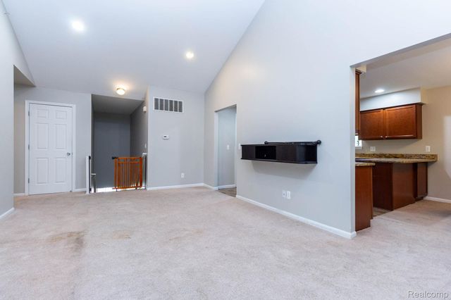 14386 Shadywood Drive, Sterling Heights, MI 48312