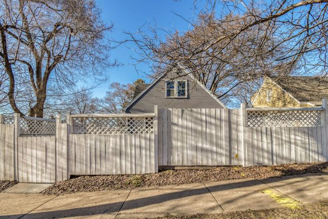 622 Gorman Avenue, Saint Paul, MN 55107