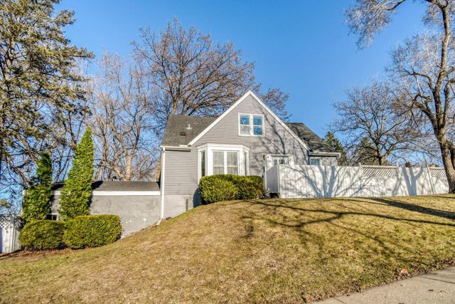 622 Gorman Avenue, Saint Paul, MN 55107