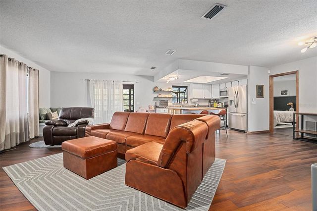 2273 BANBURY AVENUE, Deltona, FL 32725