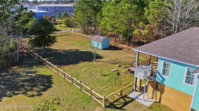 209 White Harbor Road, Long Beach, MS 39560