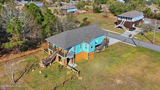 209 White Harbor Road, Long Beach, MS 39560