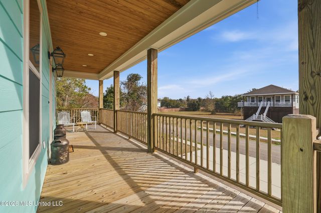 209 White Harbor Road, Long Beach, MS 39560