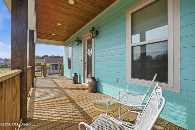 209 White Harbor Road, Long Beach, MS 39560