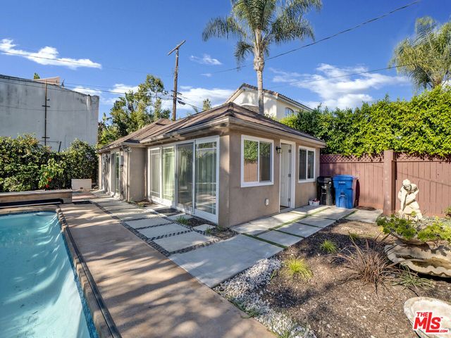 743 N Orange Drive, Los Angeles, CA 90038