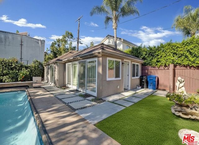 743 N Orange Drive, Los Angeles, CA 90038