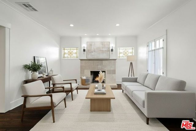 743 N Orange Drive, Los Angeles, CA 90038