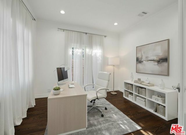 743 N Orange Drive, Los Angeles, CA 90038