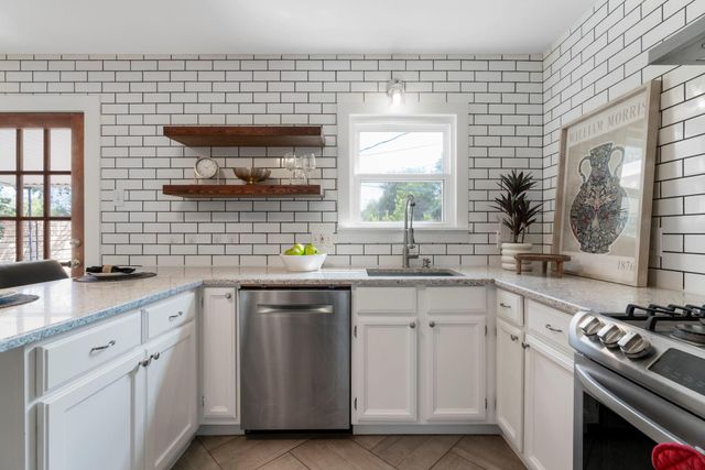 4503 Garnett ST, Austin, TX 78745