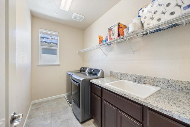 3111 Lassen, West Sacramento, CA 95691