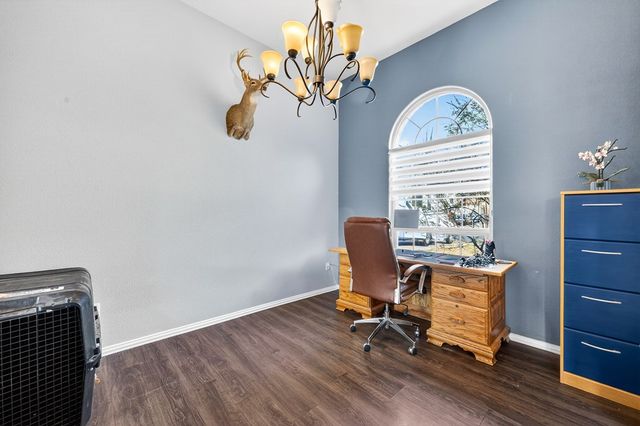 1508 San Miguel Ave, Midland, TX 79705