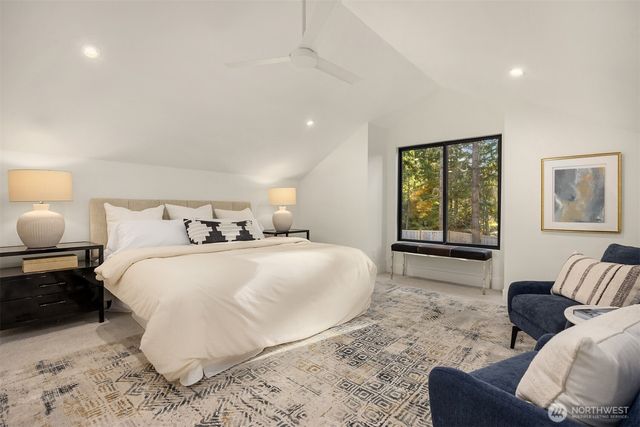 8355 Medway Lane NE, Bainbridge Island, WA 98110