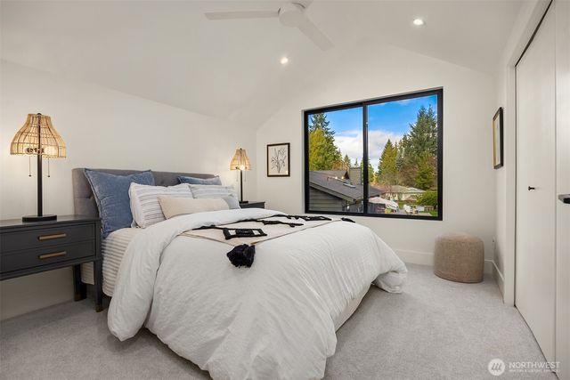 8355 Medway Lane NE, Bainbridge Island, WA 98110