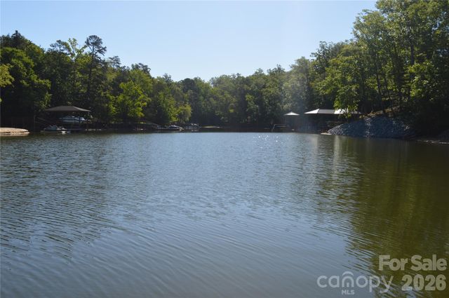17701 Burnt Hickory Drive L93A, Charlotte, NC 28278