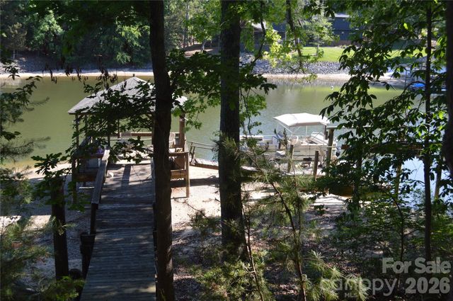 17701 Burnt Hickory Drive L93A, Charlotte, NC 28278