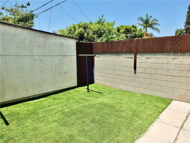 61 W Louise, Long Beach, CA 90805
