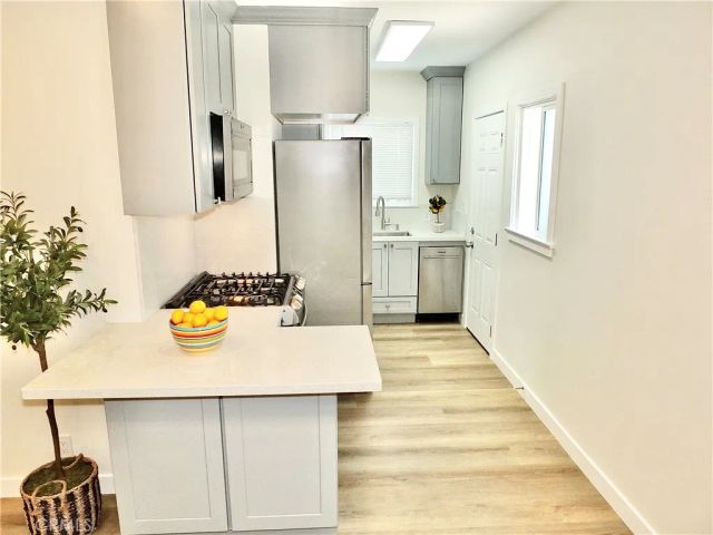 61 W Louise, Long Beach, CA 90805