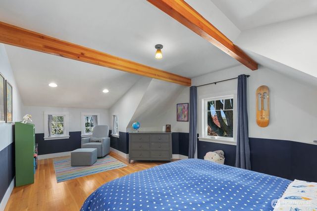 1729 41st Avenue SW, Seattle, WA 98116