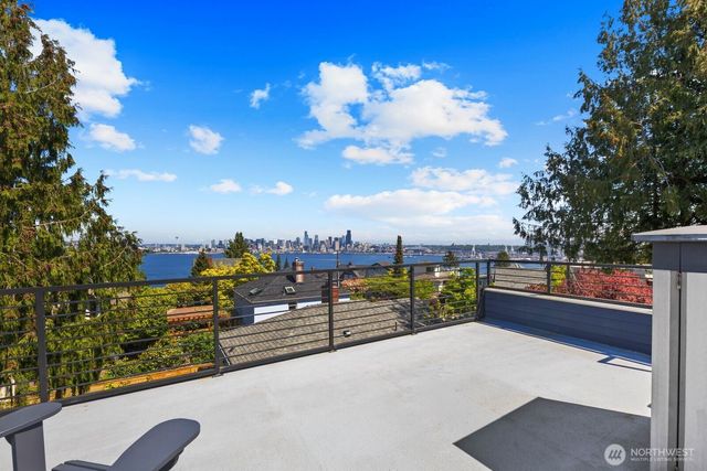 1729 41st Avenue SW, Seattle, WA 98116
