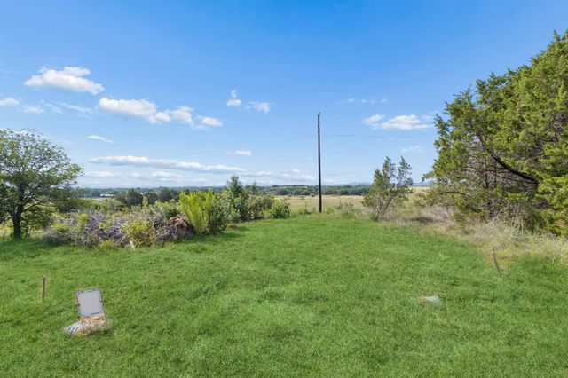 3413 Oak Hill Drive, Granbury, TX 76048