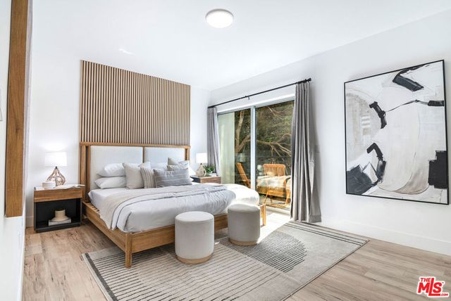 1236 N Fairfax Avenue 2, West Hollywood, CA 90046