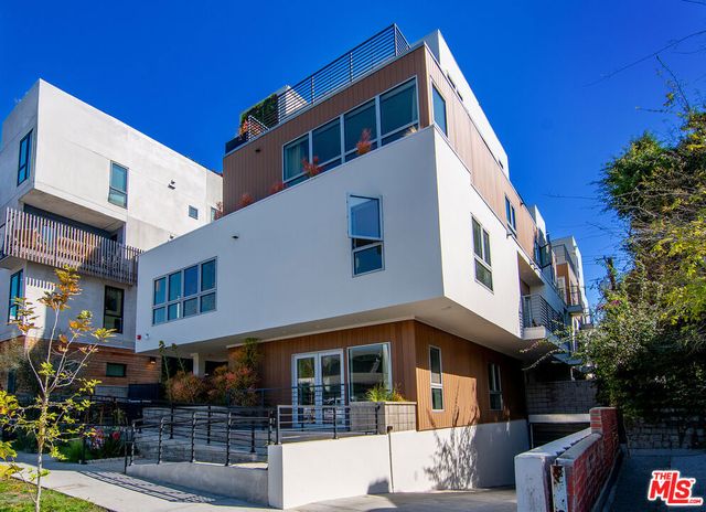 1236 N Fairfax Avenue 2, West Hollywood, CA 90046