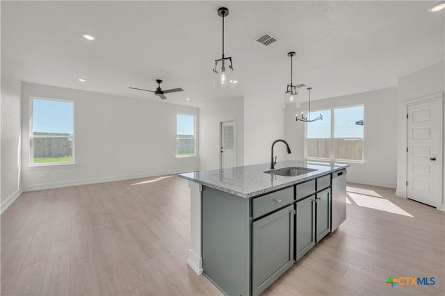 3715 Southern Catapala Drive, Killeen, TX 76542
