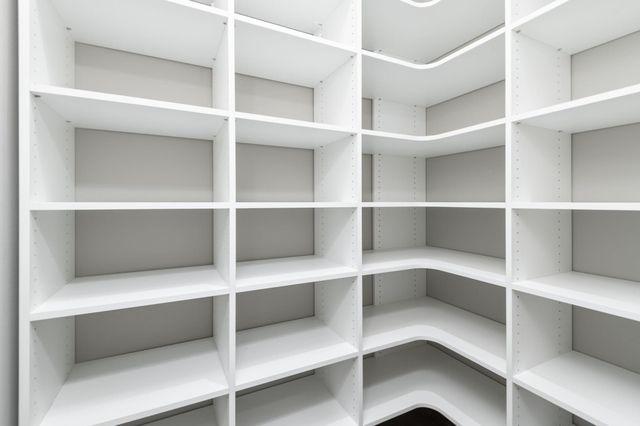 5034 Sparrow Road, Minnetonka, MN 55345