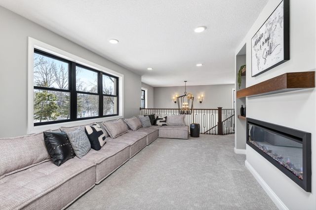 5034 Sparrow Road, Minnetonka, MN 55345