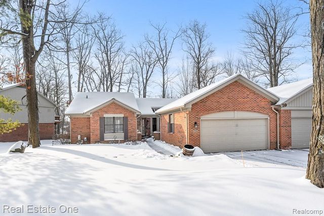 7086 Danbrooke Court, West Bloomfield, MI 48322