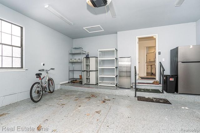 7086 Danbrooke Court, West Bloomfield, MI 48322