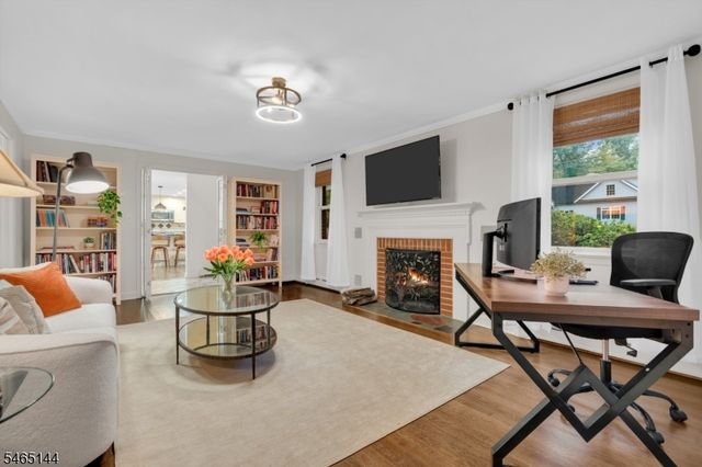 15 Ferguson Rd, Warren Twp., NJ 07059