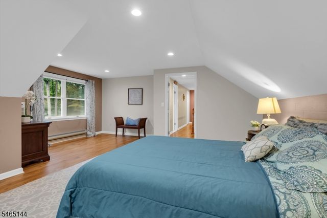 15 Ferguson Rd, Warren Twp., NJ 07059