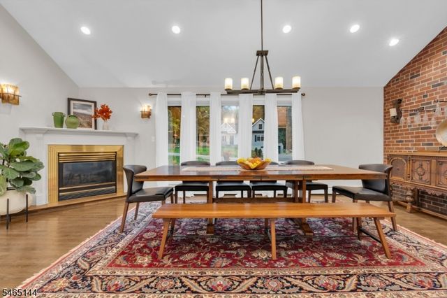 15 Ferguson Rd, Warren Twp., NJ 07059