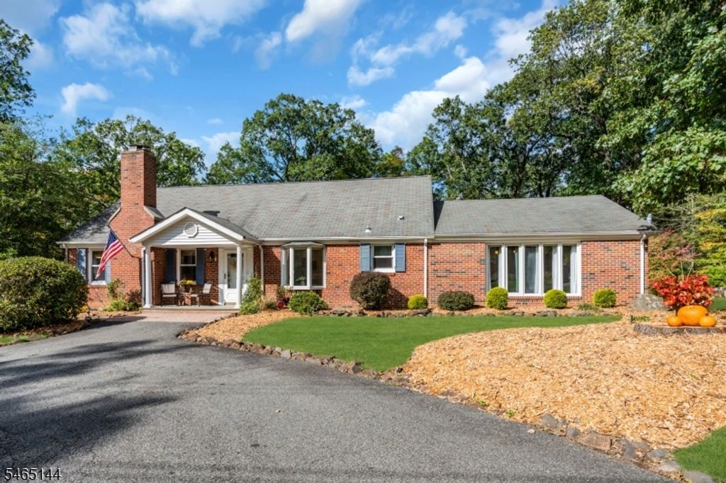 15 Ferguson Rd, Warren Twp., NJ 07059 — exterior