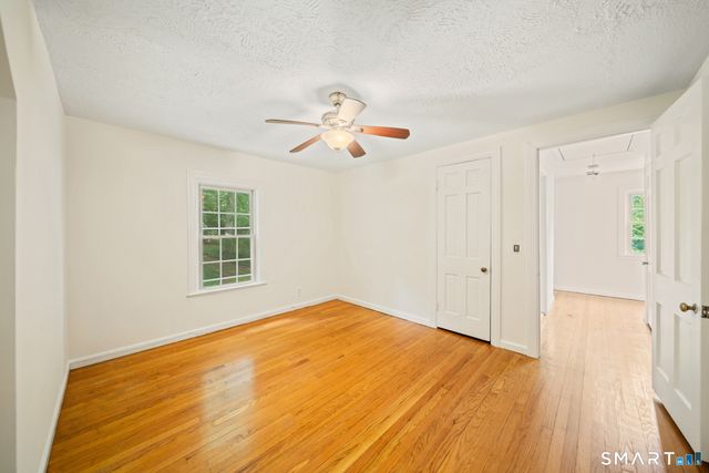 3 Dorman Road, Oxford, CT 06478