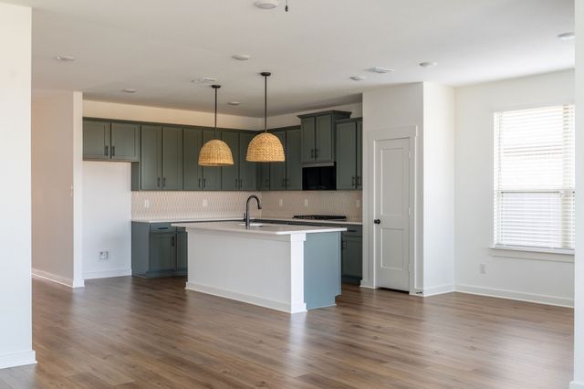 7518 Wild Mint Trail, Venus, TX 76084