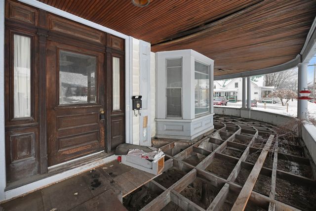 277 Summer Street, St. Johnsbury, VT 05819