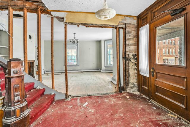 277 Summer Street, St. Johnsbury, VT 05819
