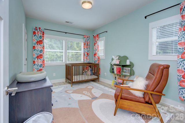 526 Seldon Drive, Charlotte, NC 28216