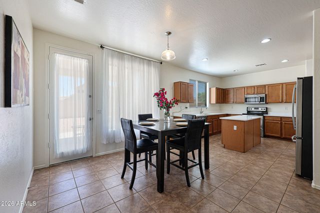 6635 S 45TH Glen, Laveen, AZ 85339