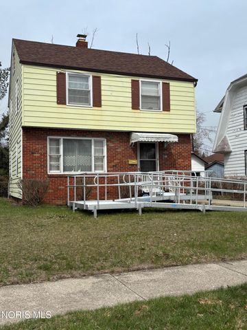 1946 Oakwood Avenue, Toledo, OH 43607