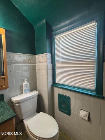 1946 Oakwood Avenue, Toledo, OH 43607