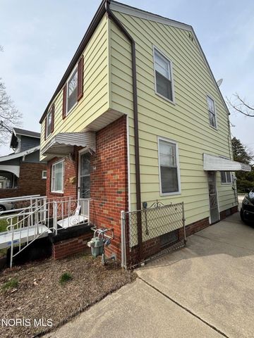 1946 Oakwood Avenue, Toledo, OH 43607