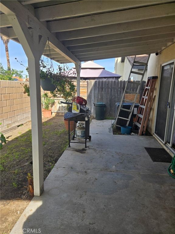 Image 10 of property listing at 260 Mahogany Avenue, San Jacinto, CA 92582