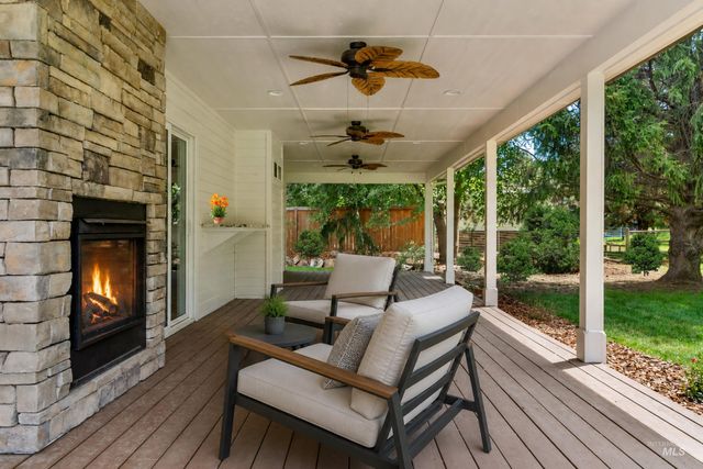 441 W Fordham Drive, Eagle, ID 83616