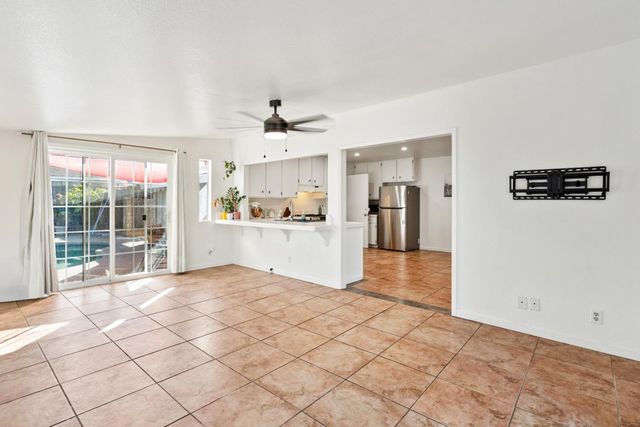 8308 Haliburton Court, Citrus Heights, CA 95610